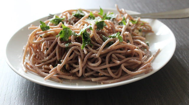 Red-Wine Spaghetti with Walnuts & Parsley | A Hoppy Medium