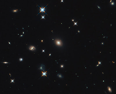 Einstein Ring Reveals Explosion of Star Birth in Deep Universe Einstein Ring Reveals Explosion of Star Birth in Deep Universe