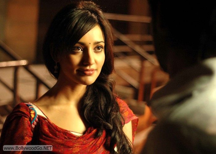 http://4.bp.blogspot.com/-bfNLcopL0L0/Tk0OxKWYHOI/AAAAAAAAHXU/GgZPzaeJ1mE/s1600/Neha%2BSharma%2Bpictures%2B%252810%2529.jpg