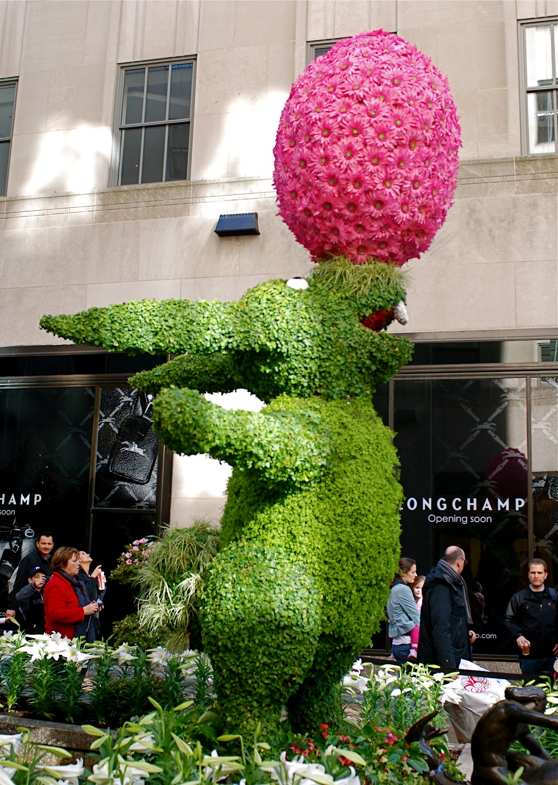 NYC ♥ NYC Easter Bunny Topiary at Rockefeller Center's Channel Gardens