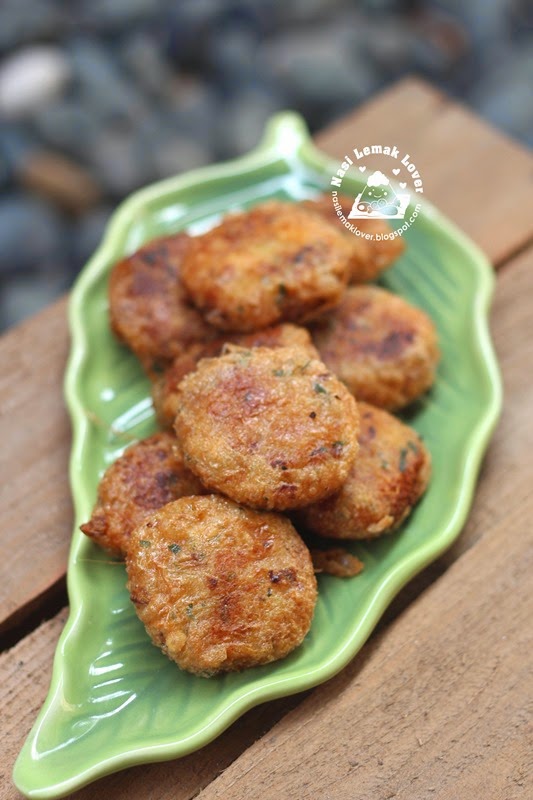 Nasi Lemak Lover Bergedil / Pegedil Kentang ( Malay Potato Patties ) 马来土豆饼