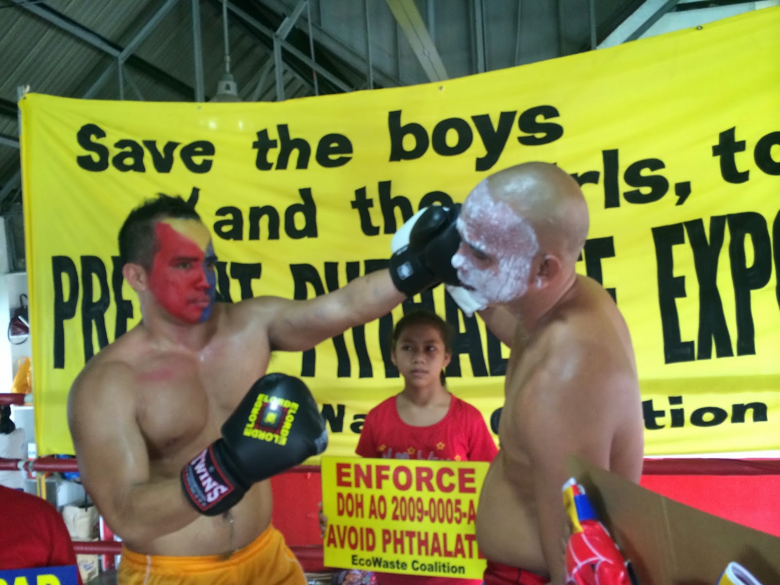 EcoWaste Coalition’s Boxing Match Draws Attention to Toxic Chemicals