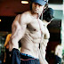 Hrithik Roshan Shirtless Pics, Hrithik Roshan's Unseen Six-Pack Abs body Pics