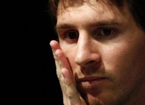 Messi backstabs Xavi "Sometimes you can not play attractive football" Messi