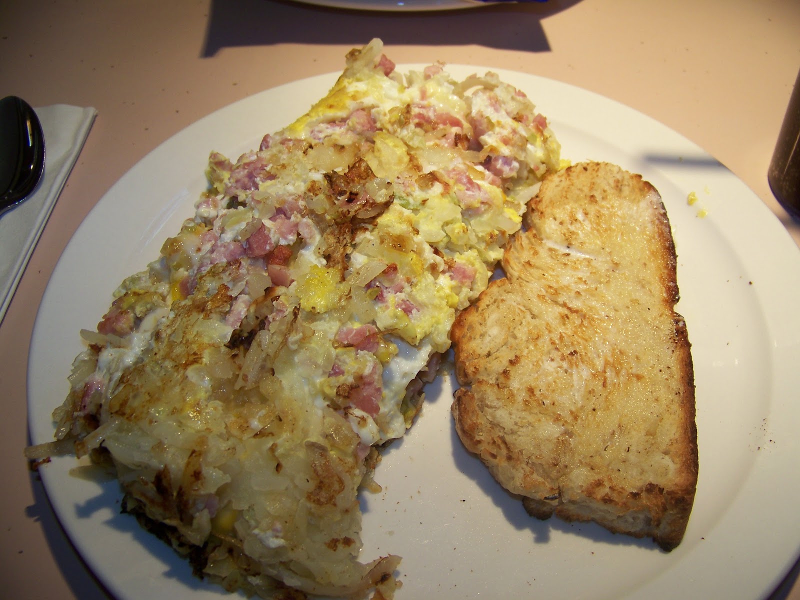 Midwest Family Traveler Historic railcar diner + garbage plate = winner