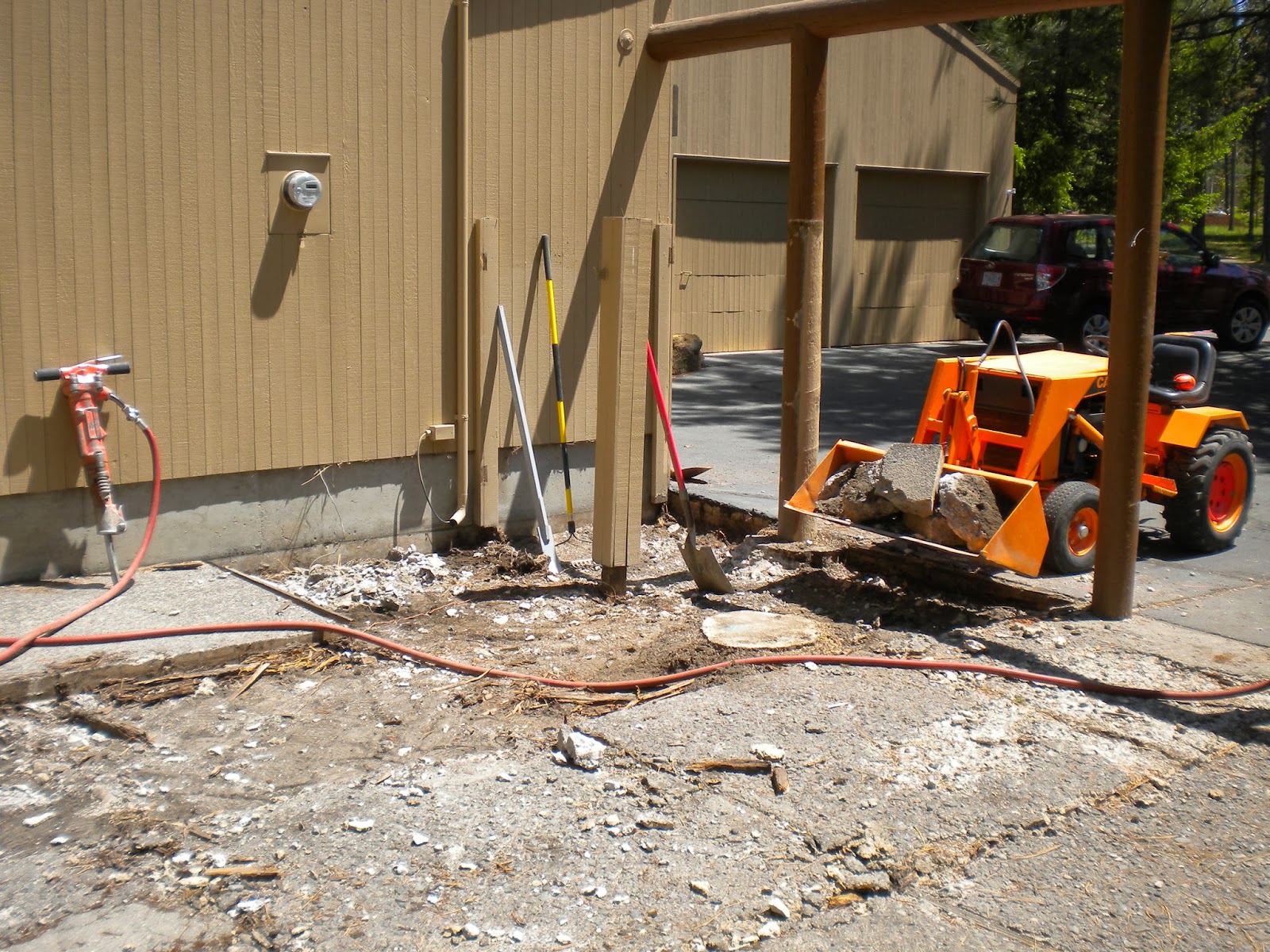 Boisineau Masonry Unit 9 Alberello Exposed Aggregate Concrete
