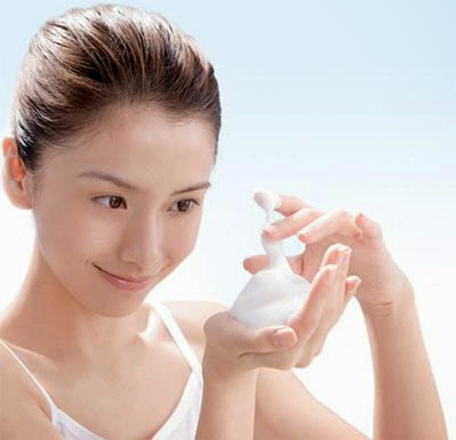 CÁCH LỰA CHỌN VÀ DÙNG KEM TRỊ TÀN NHANG, NÁM DA HIỆU QUẢ CÁCH LỰA CHỌN VÀ DÙNG KEM TRỊ TÀN NHANG, NÁM DA HIỆU QUẢ