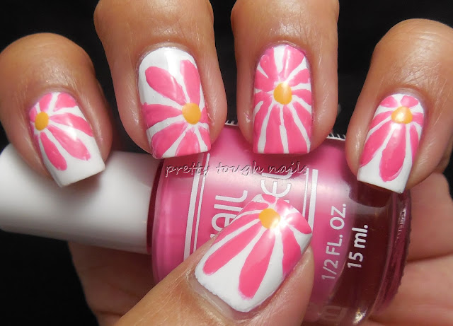 #31DC2013 Floral Nails with Pink Daisies