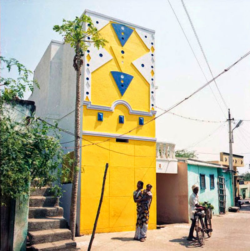 casas de colores en la ciudad Tiruvannamalai