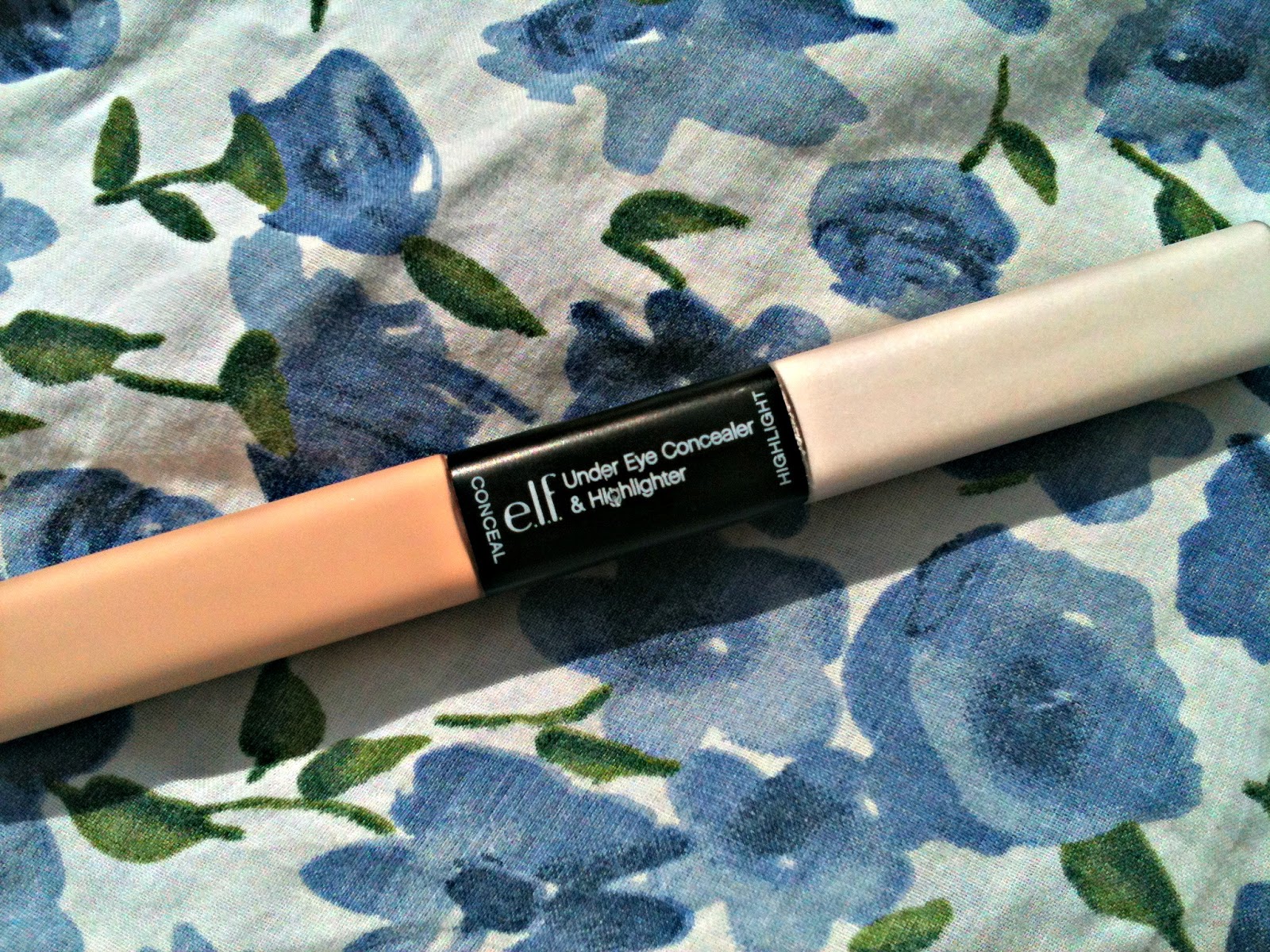 Shona Louise Guest Post ELF under eye concealer and highlighter // Review