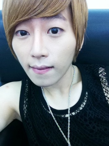 Kpop Profile Brasil: HITT