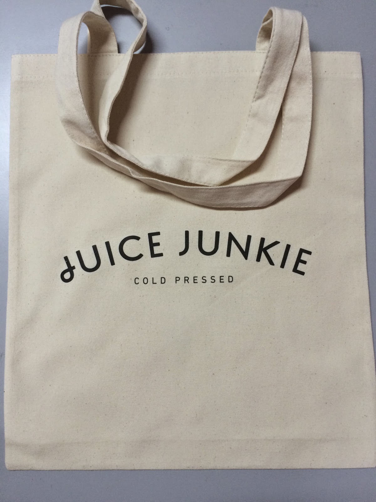 tote bag Singapore can be a wonderful corporate gifts Custom tote bag