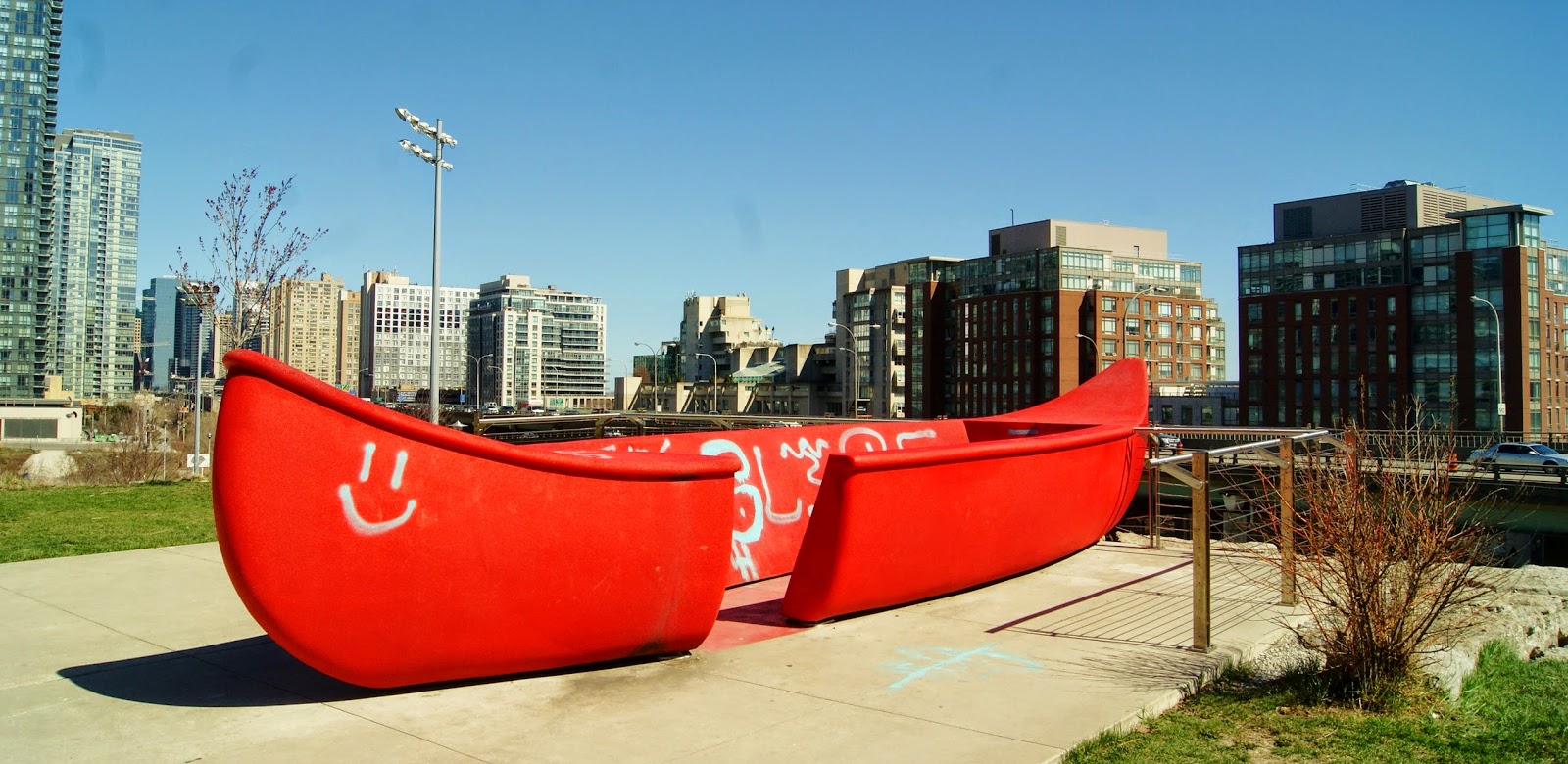 The Purple Scarf Explore Toronto Coupland Celebrates Canadian Heroes