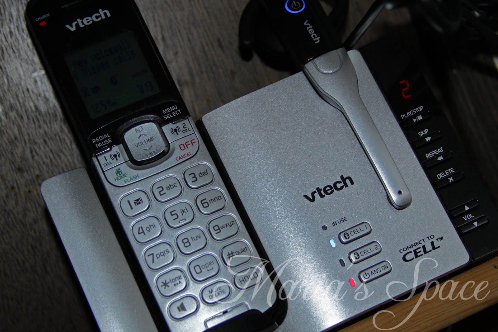 Maria's Space BEST CELL/HOME PHONE SYSTEM I HAVE EVER OWNED BY FAR.....