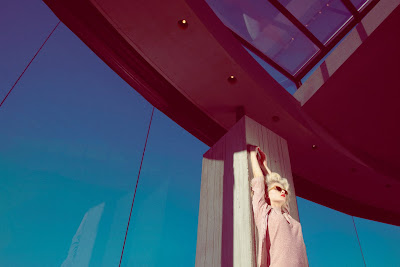 fashion shoot in mansion, palm springs fashion shoots