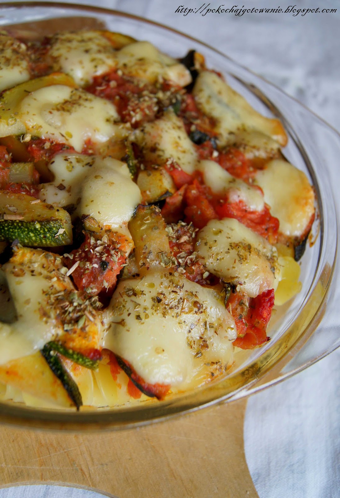 Zapiekanka Z Makaronu I Gotowanego Kurczaka