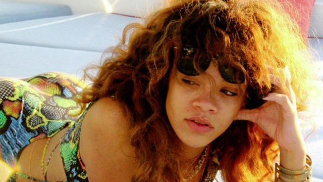 Rihanna is not taking Chris Brown's reconciliation with ex- Karrueche Tran too wel