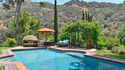 kenneth in the (212): Jane Wiedlin(!) Slept Here