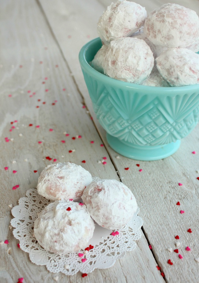 Danish wedding cookie recipes powdered sugar Danish wedding cookie recipes powdered sugar