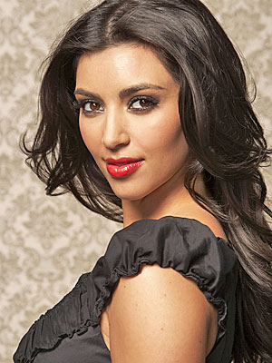 Kim Kardashian Hairstyles Pictures, Long Hairstyle 2011, Hairstyle 2011, New Long Hairstyle 2011, Celebrity Long Hairstyles 2063