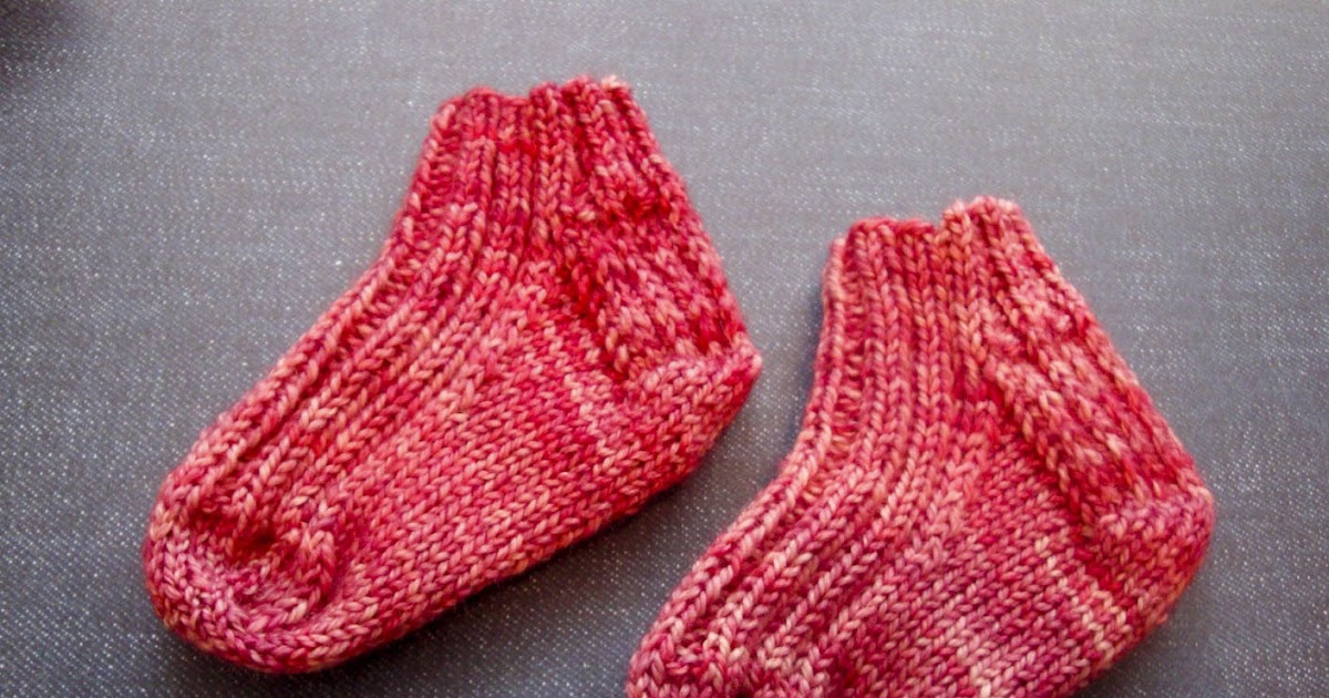 What Karen Knits Baby Socks 4