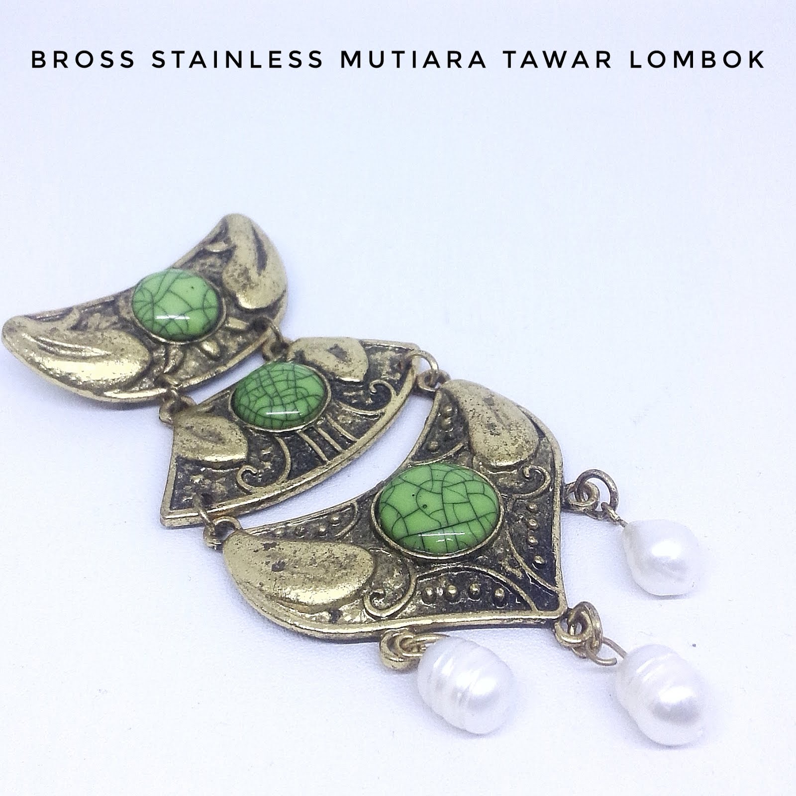 bros cantik kebaya mutiara air tawar khas lombok kutubaru murah asli ntb kode bst050 bros cantik kebaya mutiara air tawar khas lombok kutubaru murah asli ntb kode bst050