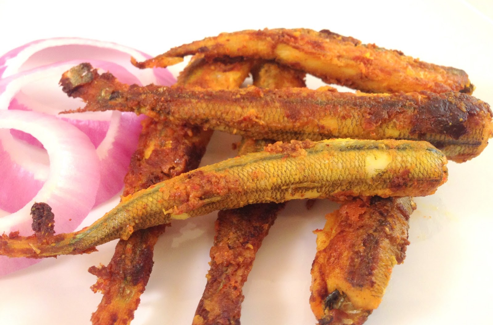 Sushma's Rasoi Recipes from my kitchen and beyond. Savory Beloungi / Smelt / Nethili fish