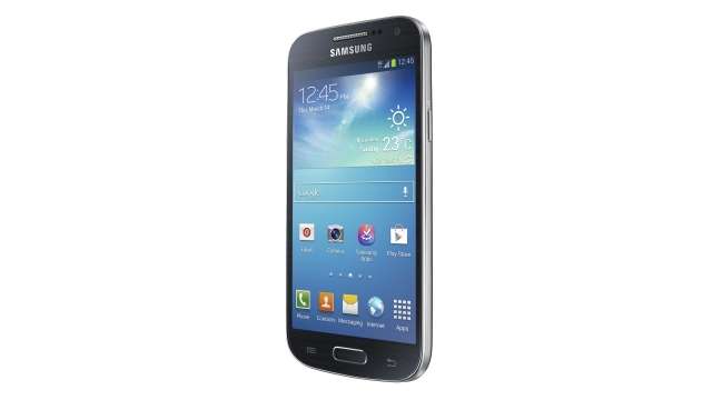 Available in India, Samsung Galaxy S4 mini for Rs.27900.00 and Samsung Galaxy S4 zoom for Rs.29900.00