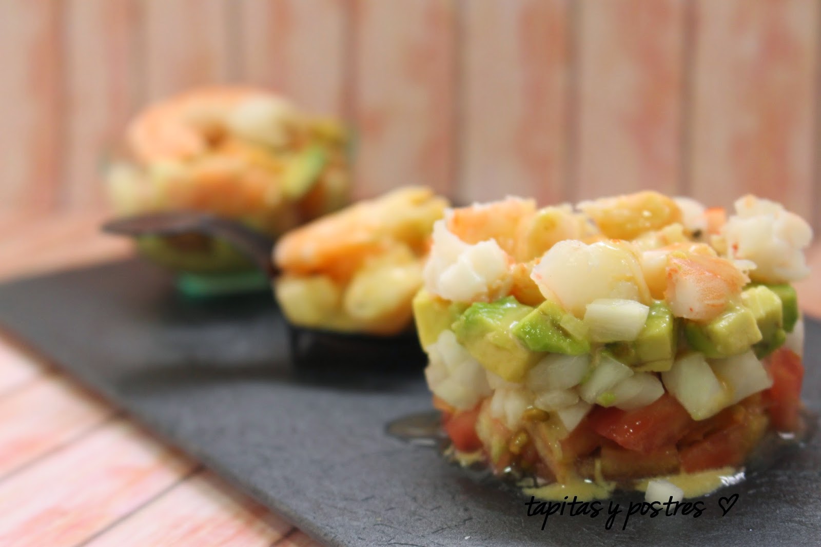 Tartar De Aguacate Y Langostinos.
