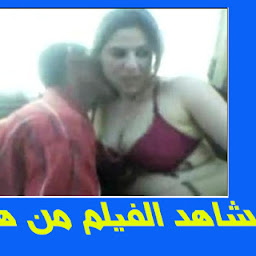 Арабская девушка ни носит ничего кроме платка на головеи трахается жестк