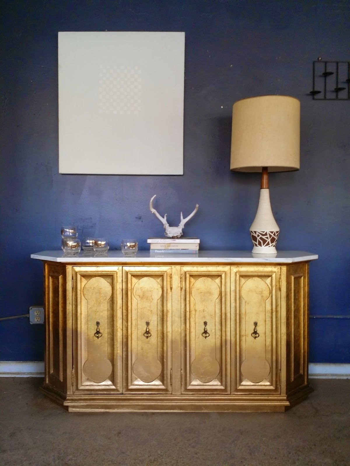 Vintage Ground Vintage / Hollywood Glam Marble Top Gold Buffet / Media Console / Credenza