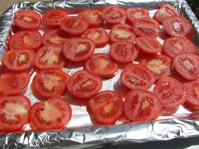 Secar Tomates Y Pimientos  Al Sol. Envasado.
