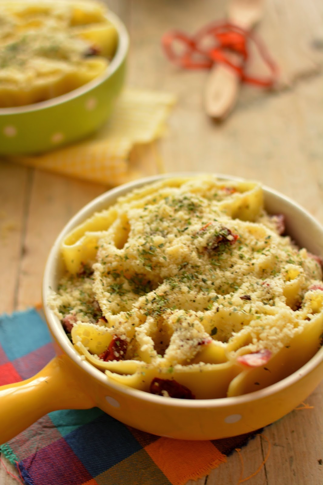 L'Omin di Panpepato Gratin di Pasta con Finocchiona e Pomodori Secchi