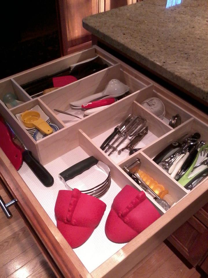 Log Cabin Baker Time to clean out the kitchen drawers!