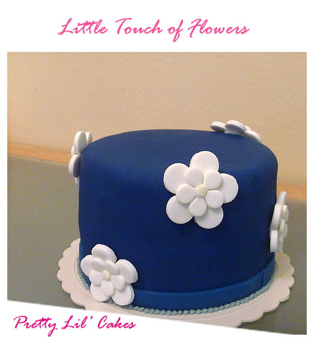 Pretty Lil' Cakes cakes Simple Flower Cake