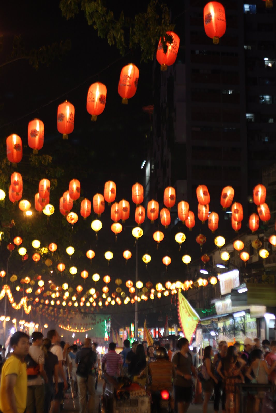 ASIAN FOOD or COMIDA ASIATICA