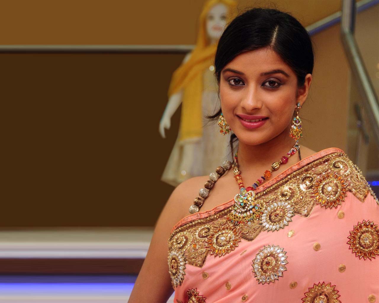 All HD Wallpapers (Actress): Madhurima banerjee Beautiful ...