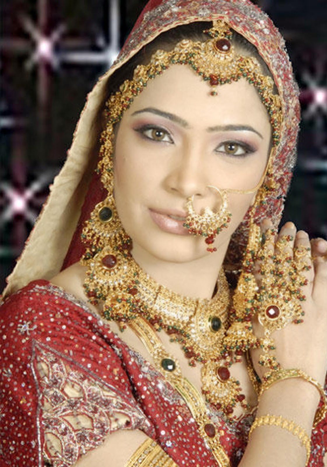 New Latest Wedding Jewelry & Make up Wallpapers Free Download