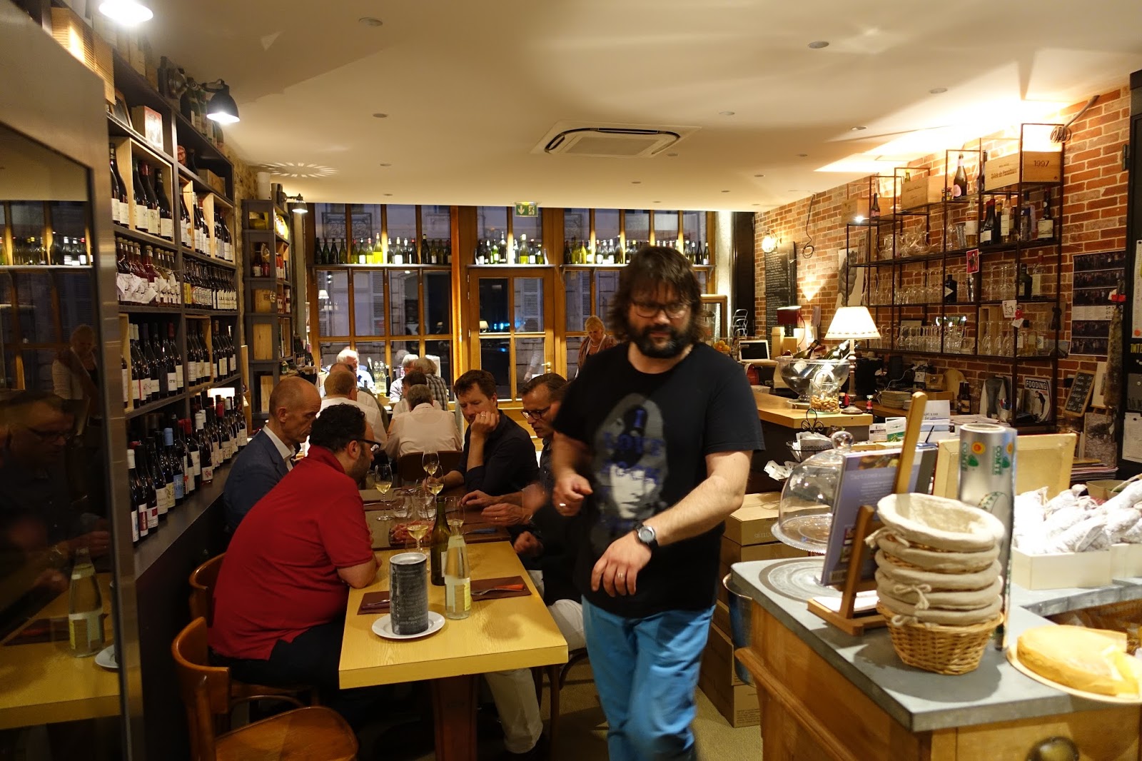 schillerwine Schiller’s Favorite Wine Bars in Beaune, Bourgogne