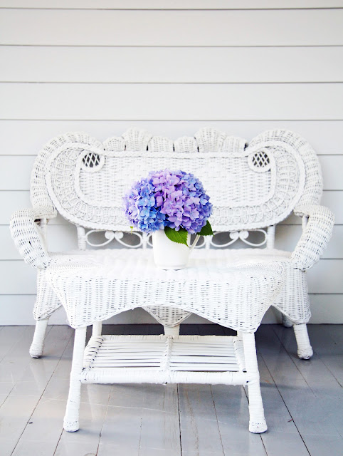 In the Fields : Wicker furniture...