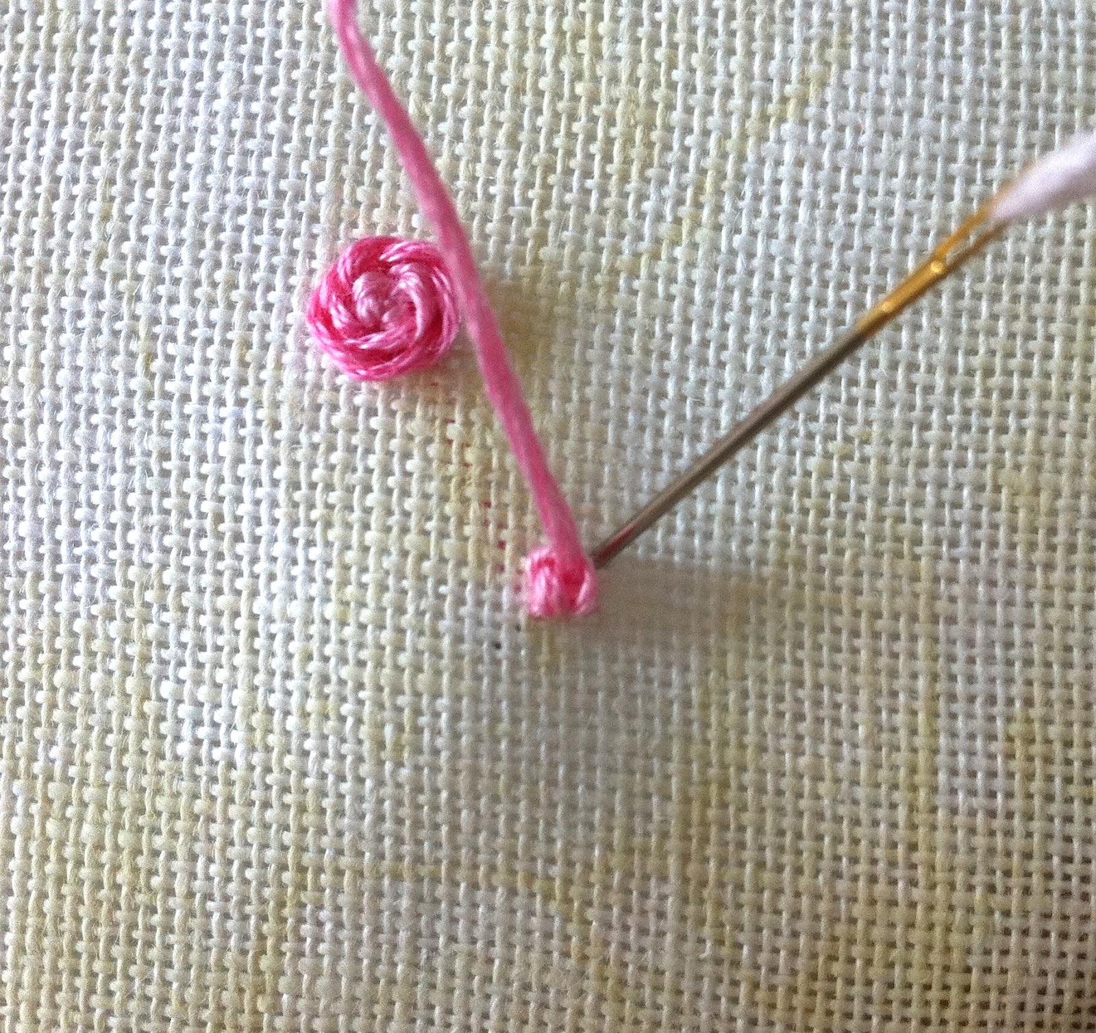 Humming Needles Stem Stitch Rose with Knotted Center Tutorial