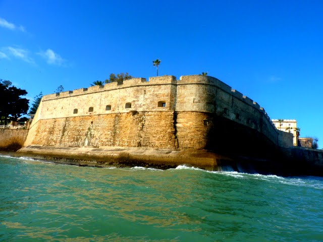 Sintiéndome un conquistador al acercarme a Cádiz por mar Sintiéndome un conquistador al acercarme a Cádiz por mar