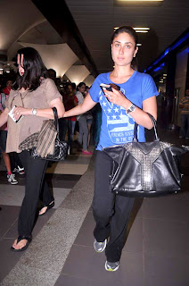 Kareena Kapoor snapped at the airport 