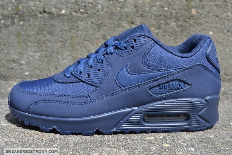 Streetwear Served w| Class: Nike Air Max 90 Essential "Midnight Navy Streetwear Served w| Class: Nike Air Max 90 Essential "Midnight Navy