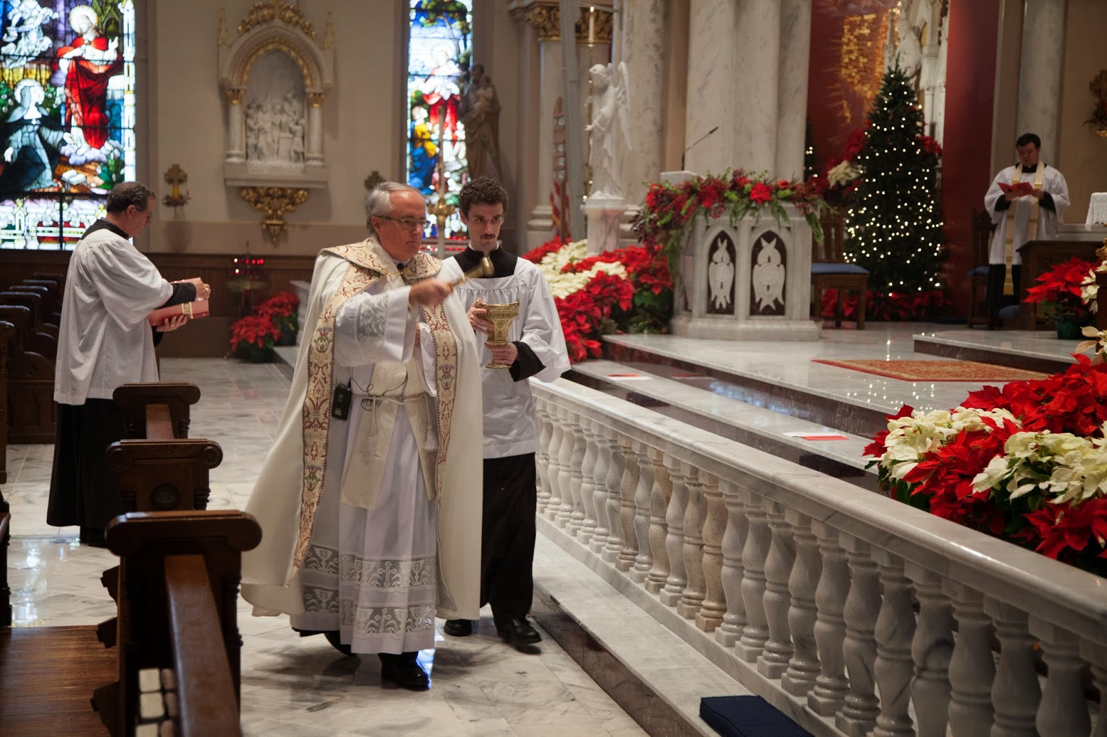 latin mass traditional catholic news for georgia altar rail extraordinary form mass