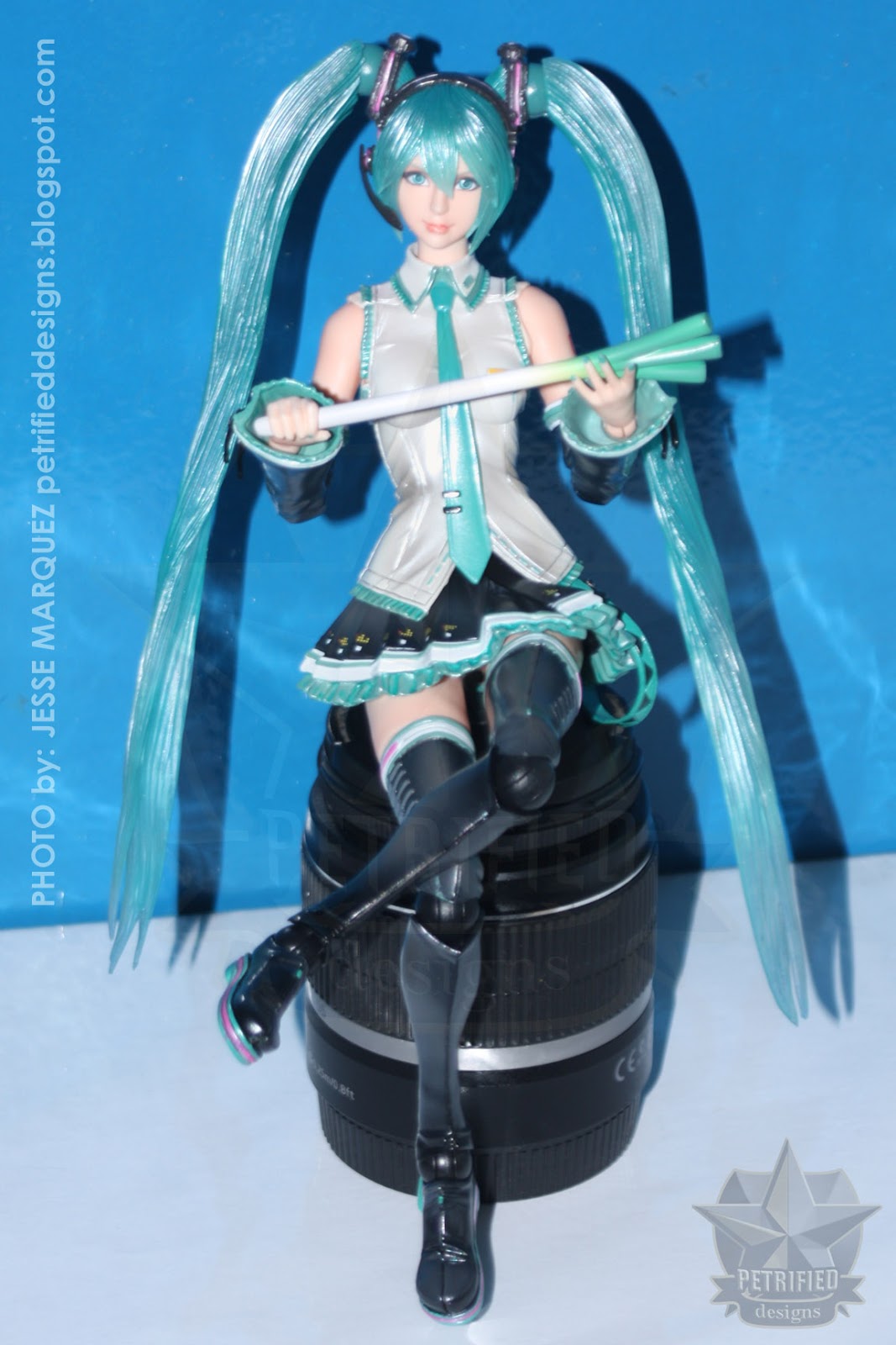 play arts kai miku