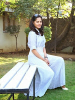 Actress Bindhu Madhavi latest photos-cover-photo