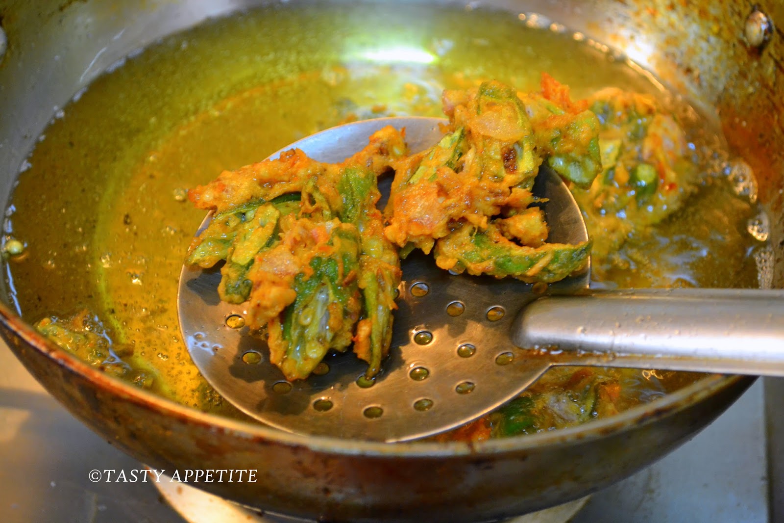 How to make crispy Okra Fry ?/ Okra Fritters / Spicy Bhindi Fry / Easy Fritters Recipe