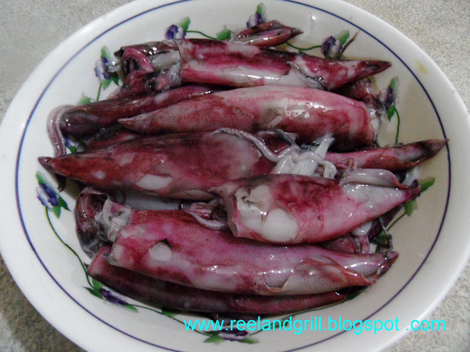 Reel and Grill: Adobong Pusit (Sauteed Squid or Squid Adobo)