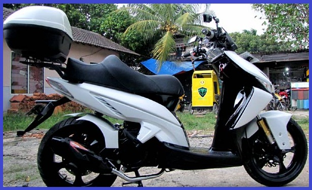 Modifikasi Honda Vario Racing Konsep Minimalis - Gambar Foto Modifikasi Motor Terbaru.jpg